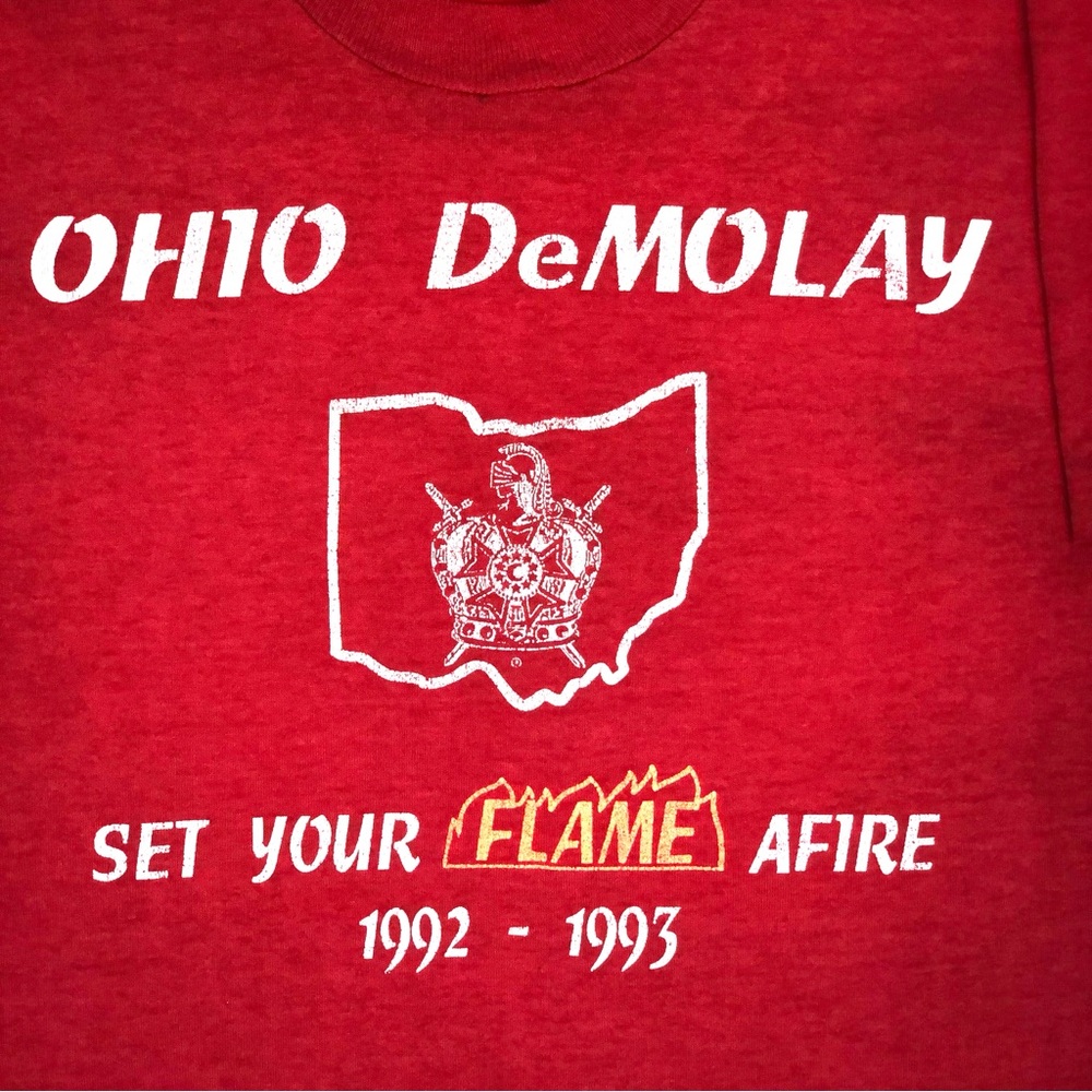 Bright Red True Vintage 1990s Weird Ohio DeMolay Freemason T-Shirt, Size L